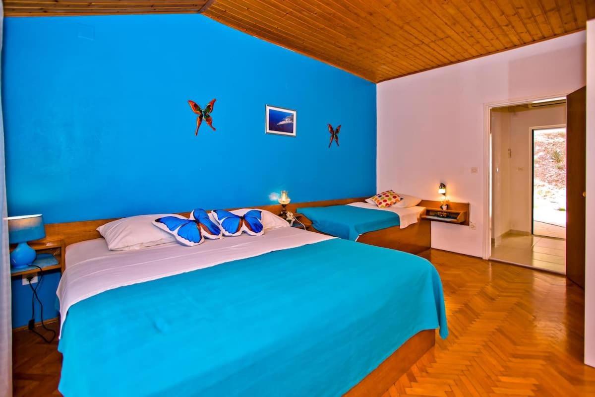 Mateljan Apartment Zastražišće