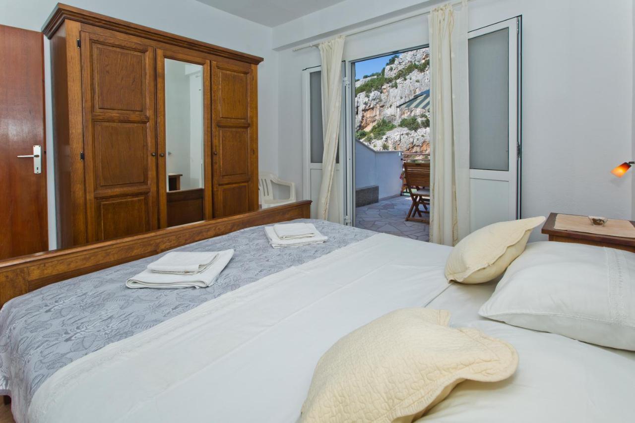 Apartment Mateljan Zastražišće